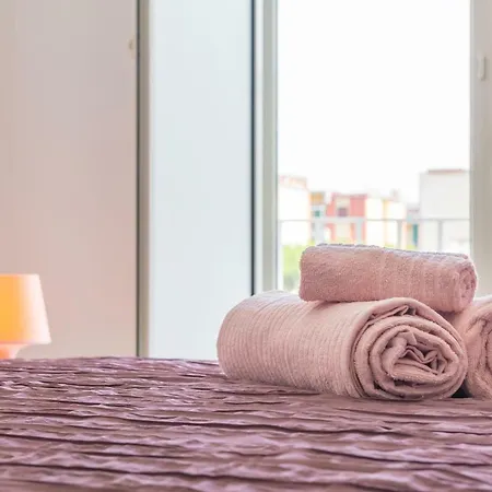 Reggia & Dintorni Bed & Breakfast Portici
