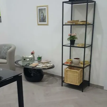 Reggia & Dintorni Bed & Breakfast Portici